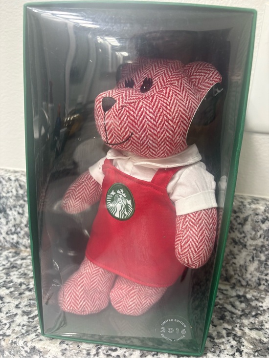 Starbucks Other - NWT Starbucks 2016 Red Holiday Apron Barista Girl Bear